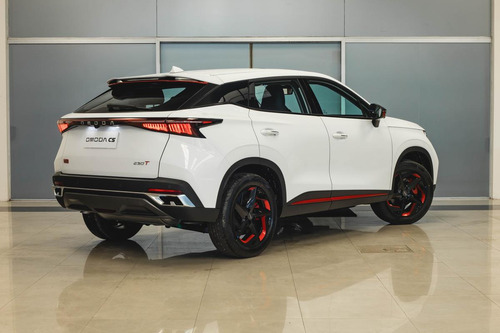 Omoda C5 1.5T Mhev Cvt
