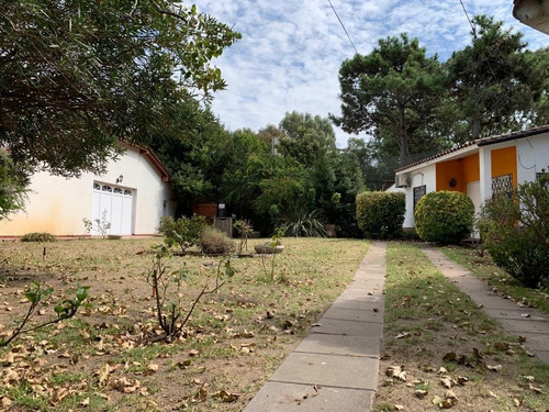 Imagen 2 de 2 de Hermoso Lote Con 100 M2 Edificados