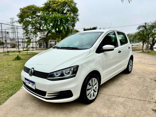 Volkswagen Fox 1.0 Trendline Total Flex 5p