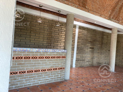 Imagen 9 de 27 de Casa - Fraccionamiento Lomas De Comanjilla
