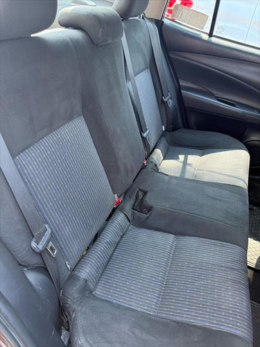 Toyota Yaris 1.5 Core Sedan Mt