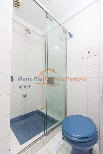 Venta De Lindisima Casa Y Local Abajo Con Garage, Jardin Y Pileta