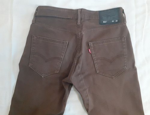 Jean Levi's Rigido Reforzado Talle 30 Hombre (Usado)