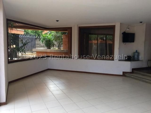 Apartamento En Alquiler En Bellas Artes Mls #24-17372 O.g