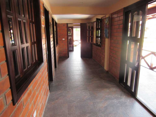 Imagen 13 de 30 de Venta Hermoso Chalet En La Tebaida Q