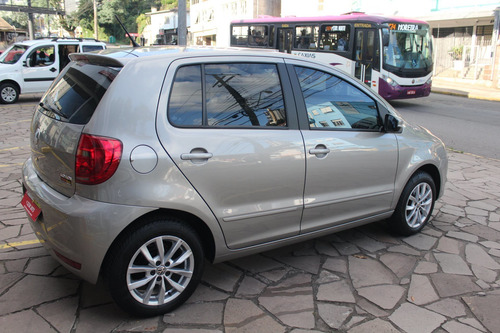 Volkswagen Fox 1.6 Mi 8v Flex 4p Automatizado