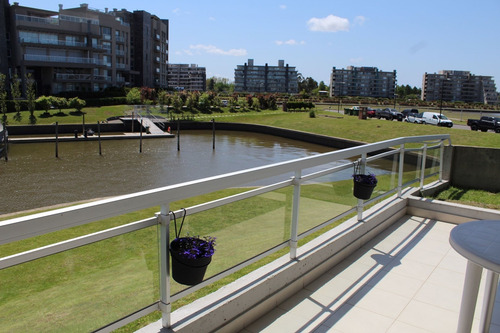 Imagen 5 de 17 de Departamento Al Río En Venta, Nordelta,