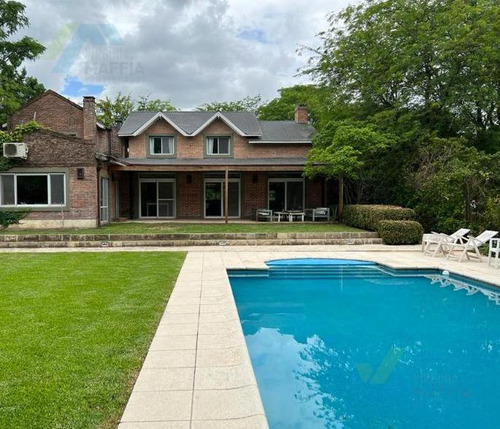 Venta De Casa En Los Alcanfores