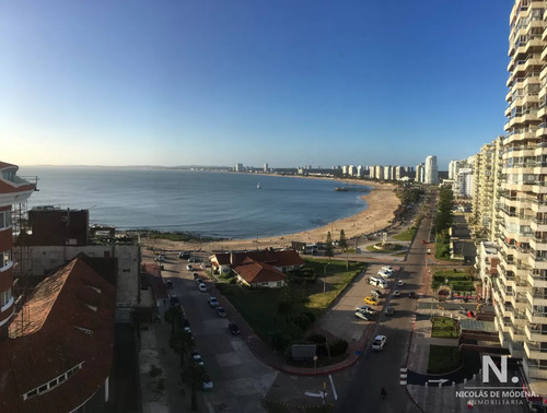 Muy Buen Departamento, Excelentes Vistas Playa Mansa Y Brava