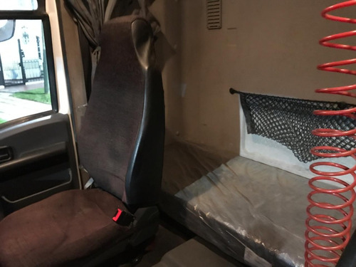 Ford Cargo 1722 Tractor - 2014