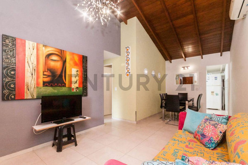 Venta Ph 3 Ambientes Con Jardín Y Parrilla
