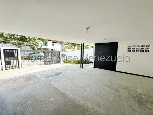 Casa Duplex Con Lindo Jardin En Calle Cerrada En Alquiler Prados Del Este I