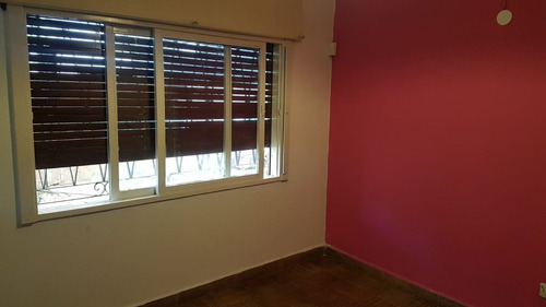 Imagen 9 de 9 de Ph Tipo Casa Frente 3 Amb. Moreno Centro