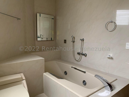 Imagen 12 de 16 de Hermosa Casa En Alto Prado. 22-23524