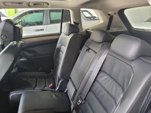 Imagem 8 de 12 de Tiguan 1.4 250 Tsi Total Flex Allspace Comfortline Tiptronic