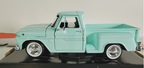 1:24 Camioneta 1966 Chevy C 10 Fleetside Caja Califonia Scal