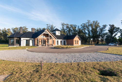 Imagen 5 de 26 de Lote En Casonas Del Haras - Barrio Casuarina