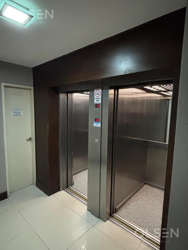 Venta Departamento General Paz - 2 Dormitorios, 2 Baños, 2 Balcones