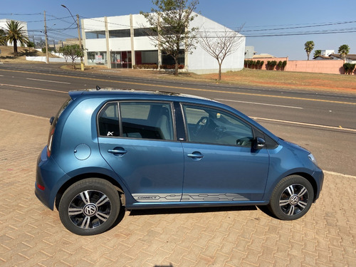 Imagem 7 de 14 de Volkswagen Up