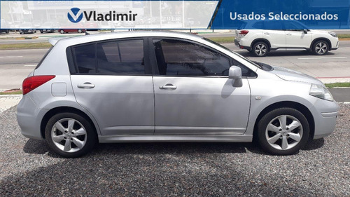 Nissan Tiida Full Automatico 2010 Muy Buen Estado