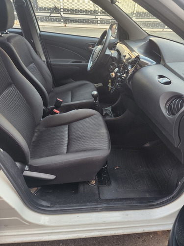 Toyota Etios 1.5 X 6mt My19