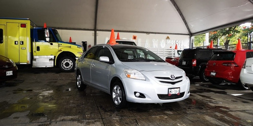Imagen 13 de 15 de Toyota Yaris 2008 1.5 Sedan Premium 5vel Aa Ee Ra Mt