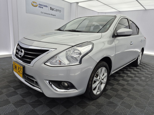 Nissan Versa 1.6 Advance