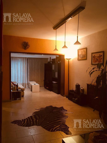 Imagen 4 de 25 de Casa En Venta - Olivos-golf - 4 Ambientes - Dependencia - Pileta -