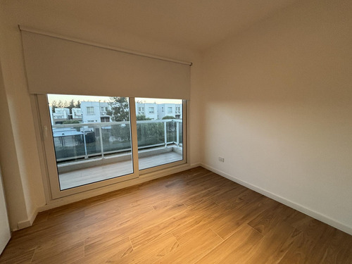 Departamento En Alquiler En Skyroof, Nordelta