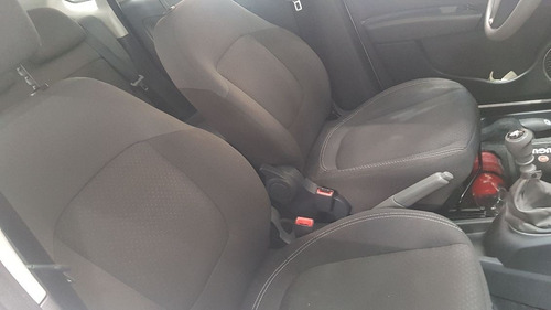 Fiat Grand Siena 1.4 Mpi Attractive 8v