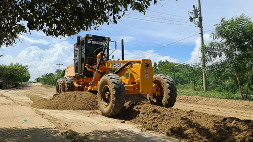 Alquiler Motoniveladora Vibrocompactador Pajarita Minicargad