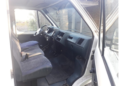 Imagen 4 de 7 de Renault Trafic 1.9 Ta 13 D