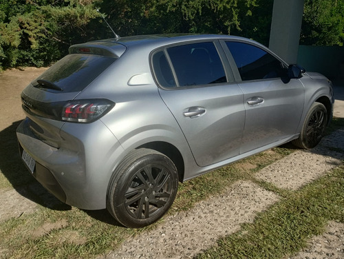 Peugeot 208 1.6 Active Tiptronic