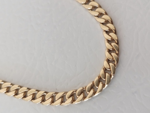 Pulsera En Oro 10k Tipo Barbada Pesa 14 G Mide 22 Cm Dorado (Usado)
