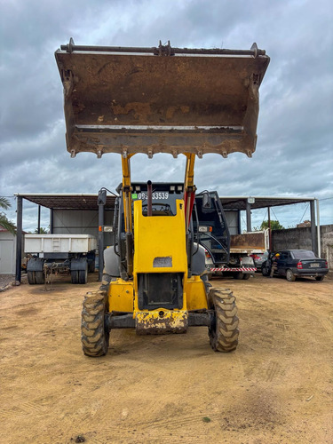 Retroexcavadora New Holland