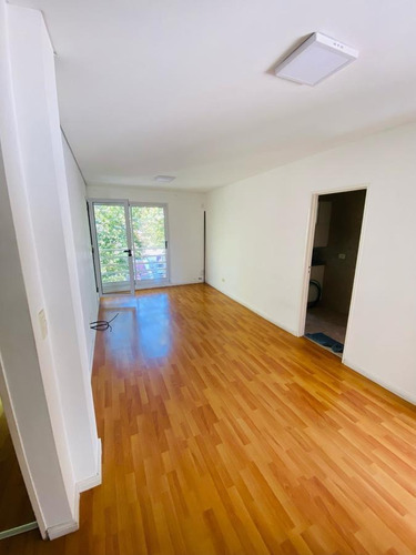 Imagen 4 de 8 de Departamento - Lomas De Zamora Este