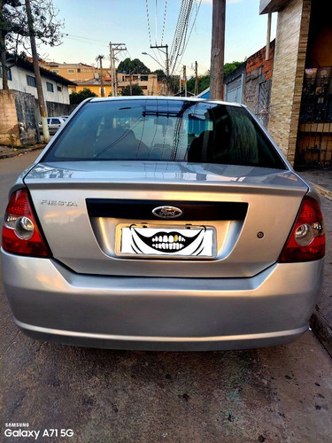 Ford Fiesta Sedan 2010 1.0 Flex 4p