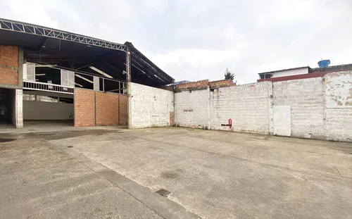 Bodega En Arriendo/venta En La Fraguita. Cod A11750100
