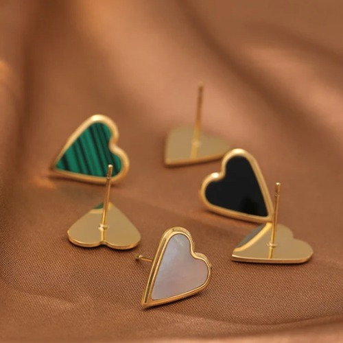 Aros Zarcillos Corazón Negro Acero Inoxidable Bañado En Oro