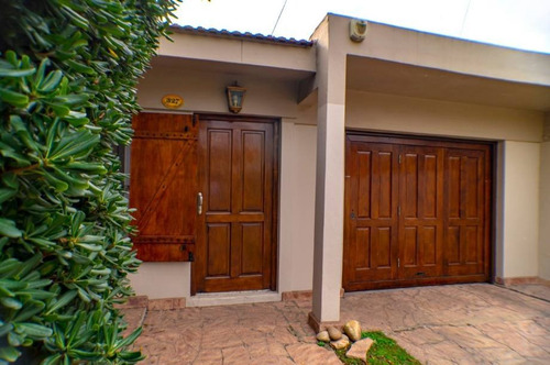 Imagen 3 de 14 de Casa En Venta En Ituzaingo Norte