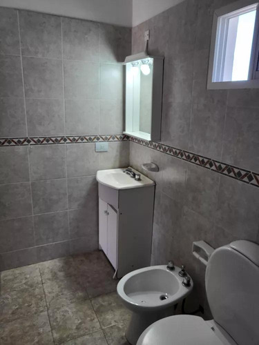 Complejo De Dúplex En Venta - 12 Dormitorios 6 Baños - Cocheras - 450mts2 - Esteban Echeverría