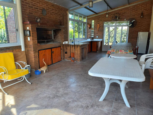 Excelente Casa Quinta A La Venta En Mercedes -apta Credito