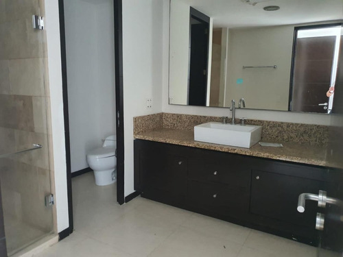Imagen 6 de 8 de Hermoso Departamento En Venta Ubicado En La Zona Hotelera, Cancun