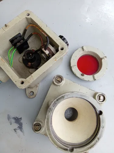 Antiguo Foco De Luz De Emergencia De Barco (Usado)