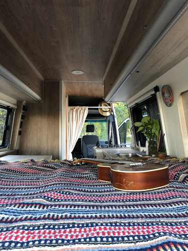 Imagen 9 de 25 de Motorhome Sprinter Primera Mano! 2013 - A Estrenar!