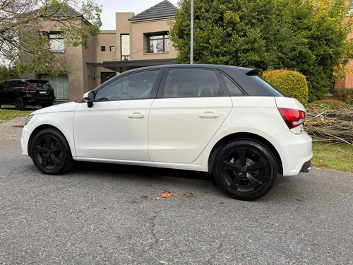 Imagen 5 de 6 de Audi A1 Sportback 2016 1.4 S Line Tfsi 185cv Stronic