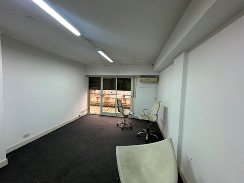 Oficina De 80 M2 En Venta Y/o Alquiler En Microcentro