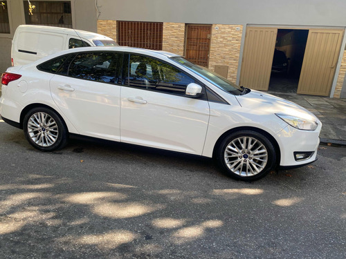 Ford Focus III 2.0 Se Plus At6
