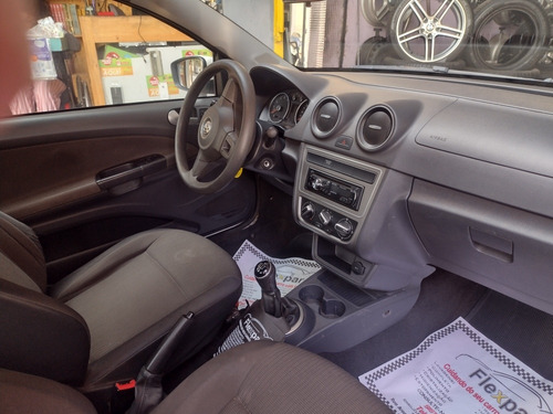 Imagem 8 de 8 de Volkswagen Saveiro 1.6 Trend Cab. Estendida Total Flex 2p