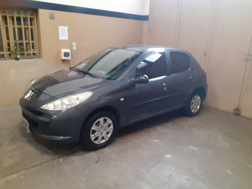 Peugeot 207 2010 1.4 Xr